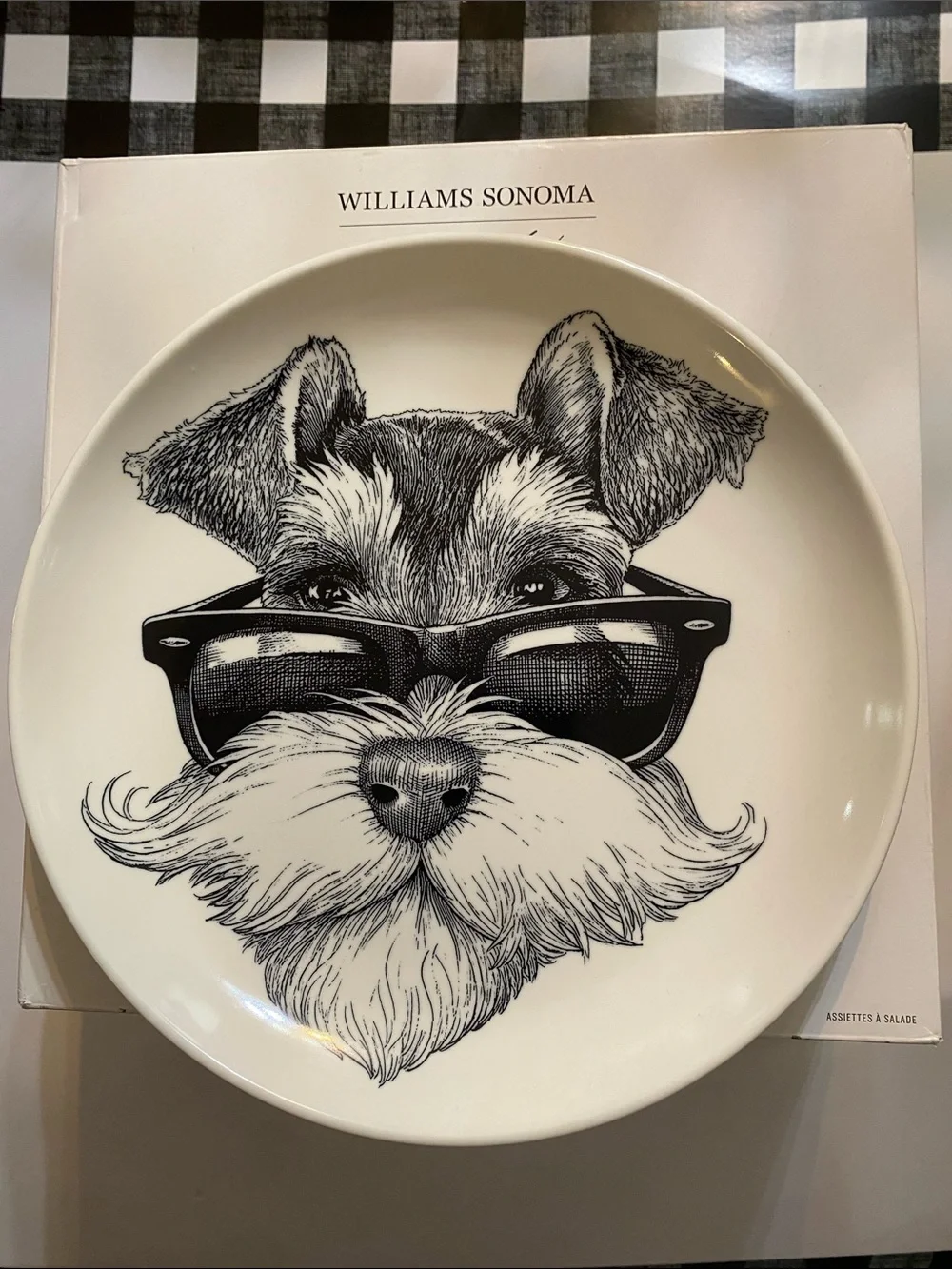 Williams Sonoma Rory Dobner Ink-Illustrated Schnauzer Dog Plate w/Sunglasses NEW